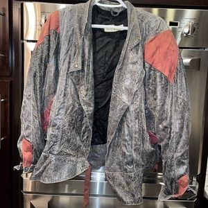 Crackled black real leather jacket with burgundy suede trim